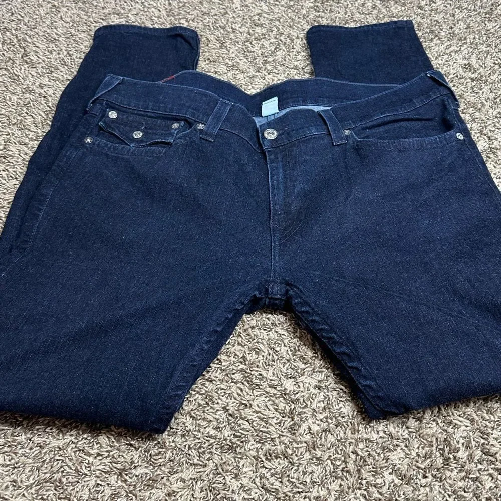 TRUE RELIGION MENS ROCCO SKINNY RELAXED JEAN W/ FLAP SIZE 40